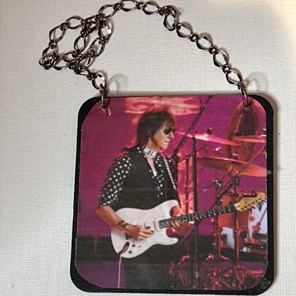 Jeff Beck Ornament - Picture 3 of 4